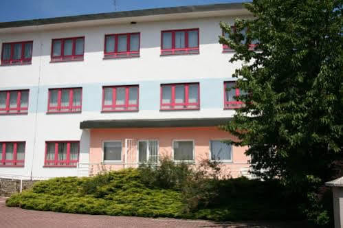 Hotel O.K. 1 Beroun  Buitenkant foto